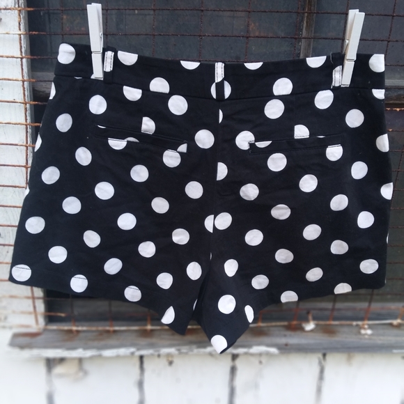 Forever 21 black and white polka-dot shorts - Picture 3 of 4